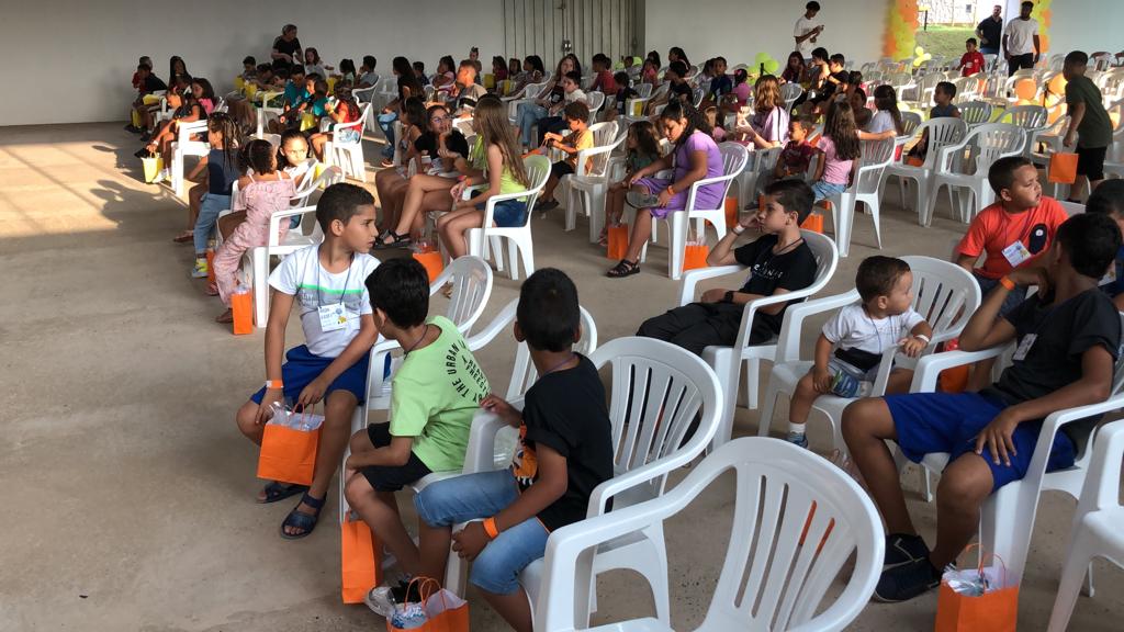 Foto 2 de 9 — Centenas de crianças participam de festa de graça Araraquara; 'alegria tomou conta'